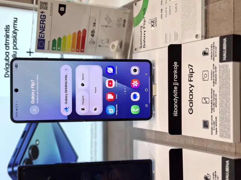 Samsung Galaxy Z Flip 7 price in UAE