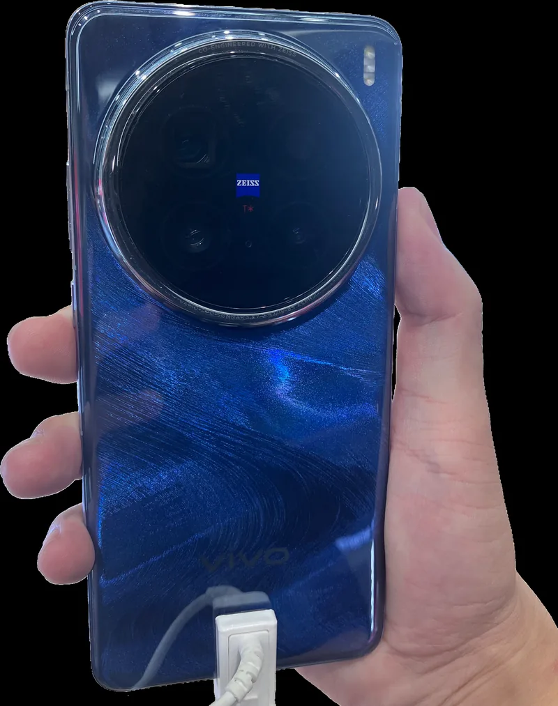 Vivo X200 Pro price in UAE